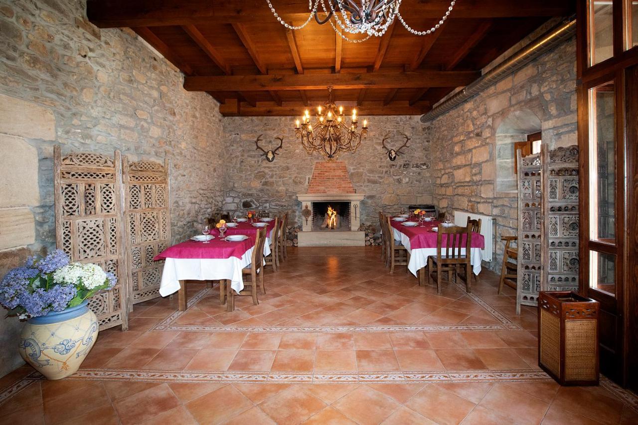 La Casona De Lombrana, En Polaciones Exterior photo